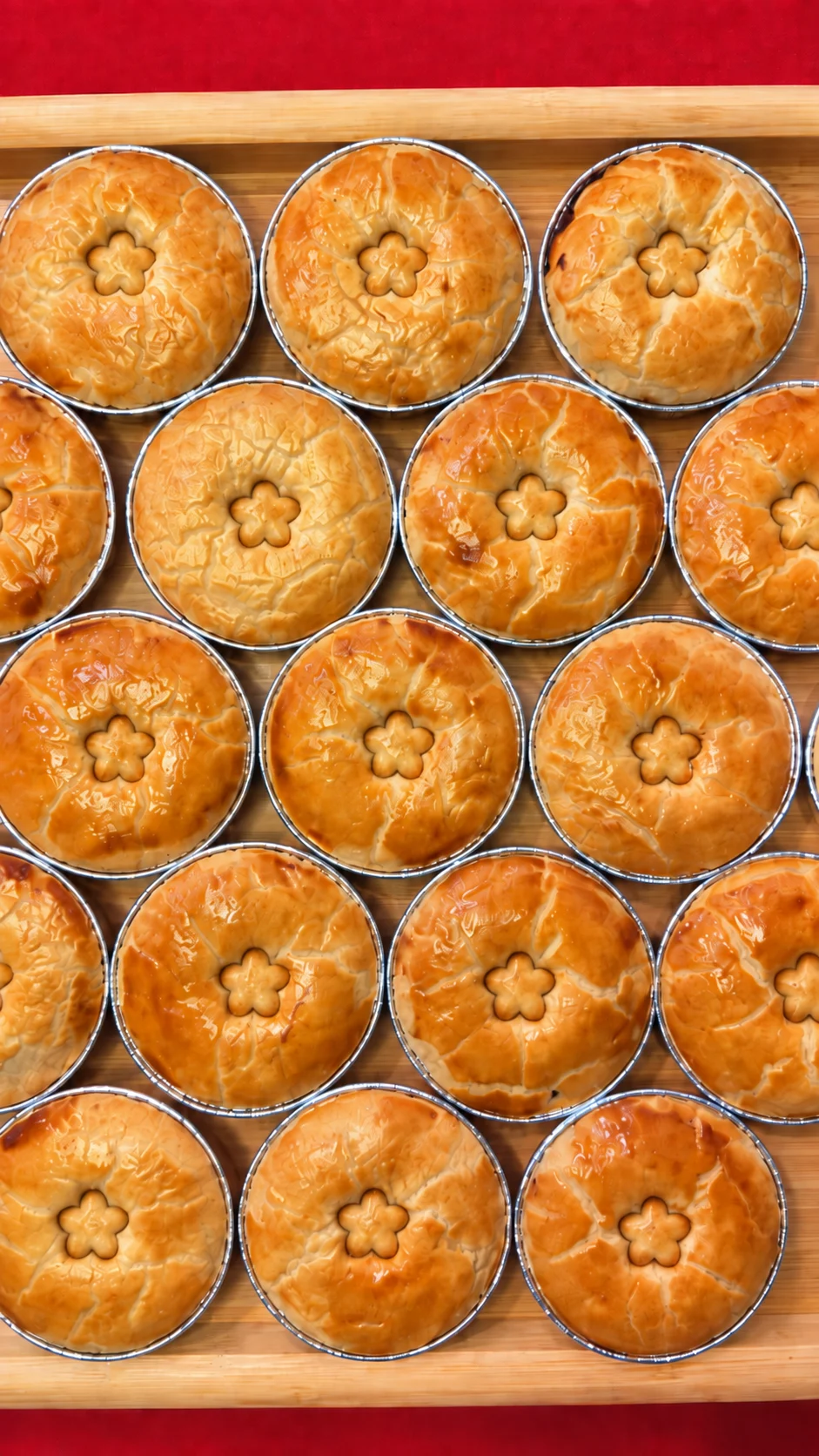 Small Brazilian Hearts of Palm Pie